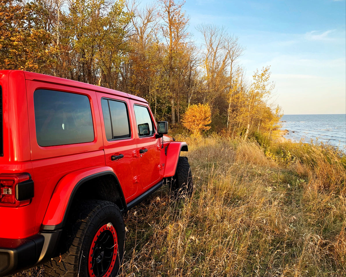 Jeep along the shores of the lake.